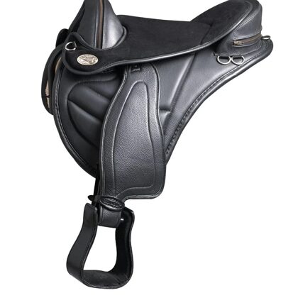 TREELESS SADDLE - LEO