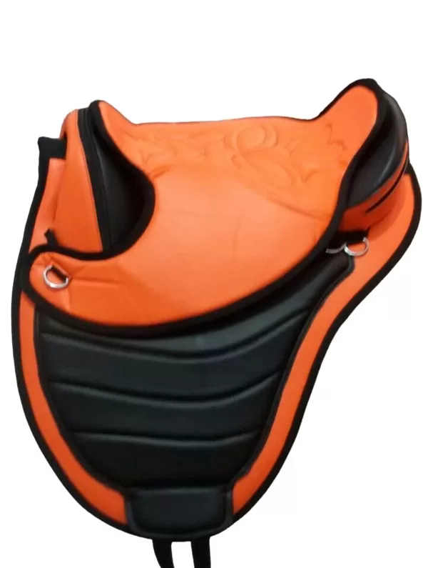 BAREBACK TREELESS SADDLE 500